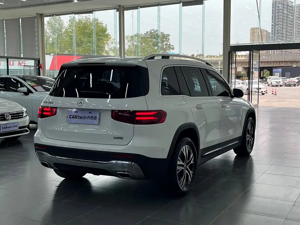Mercedes-Benz Mercedes-Benz GLB 2024 GLB 220 Dynamic 2024 - thumbnail 6
