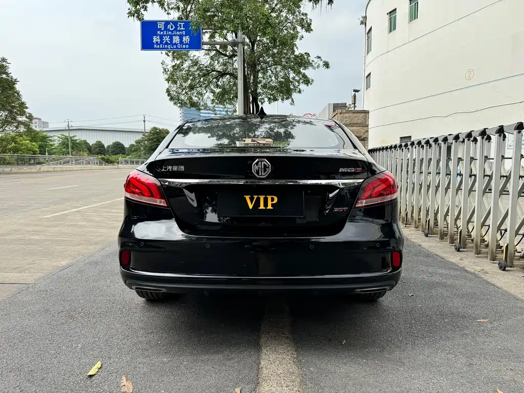 MG MG6 2017 20T Automatic Premium Internet Edition国V 2018 - thumbnail 11