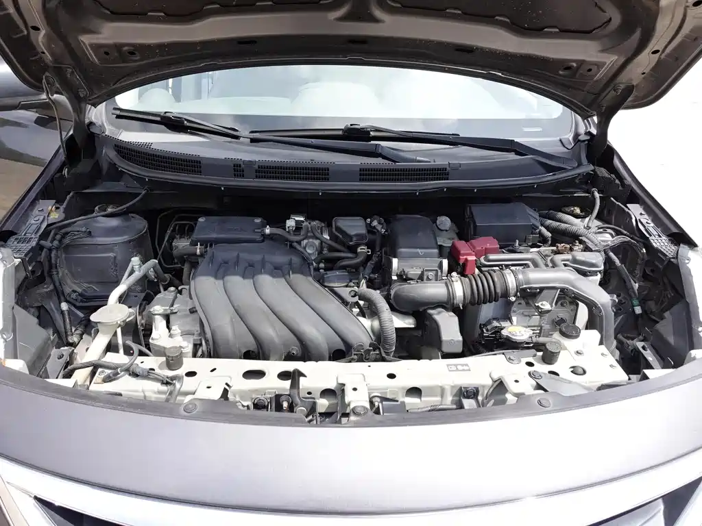 Nissan Sunny 2015 1.5XE CVT Comfort Edition 2017 - thumbnail 12