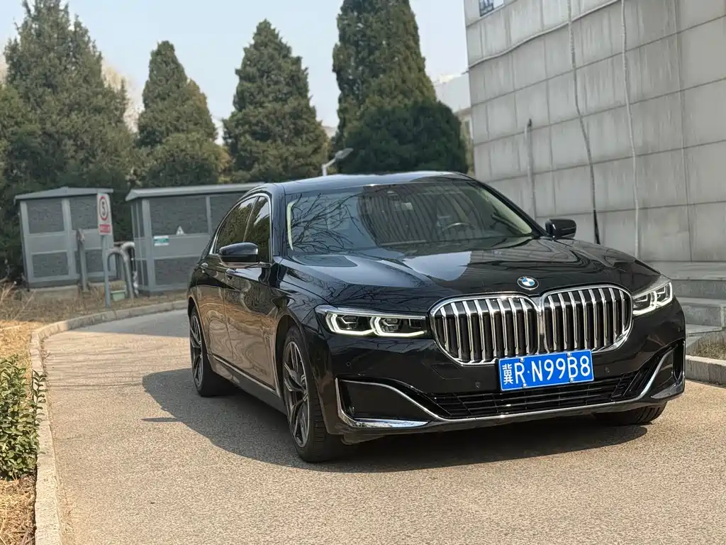 BMW BMW 7 Series 2019 730Li Luxury Package 2019 - thumbnail 3