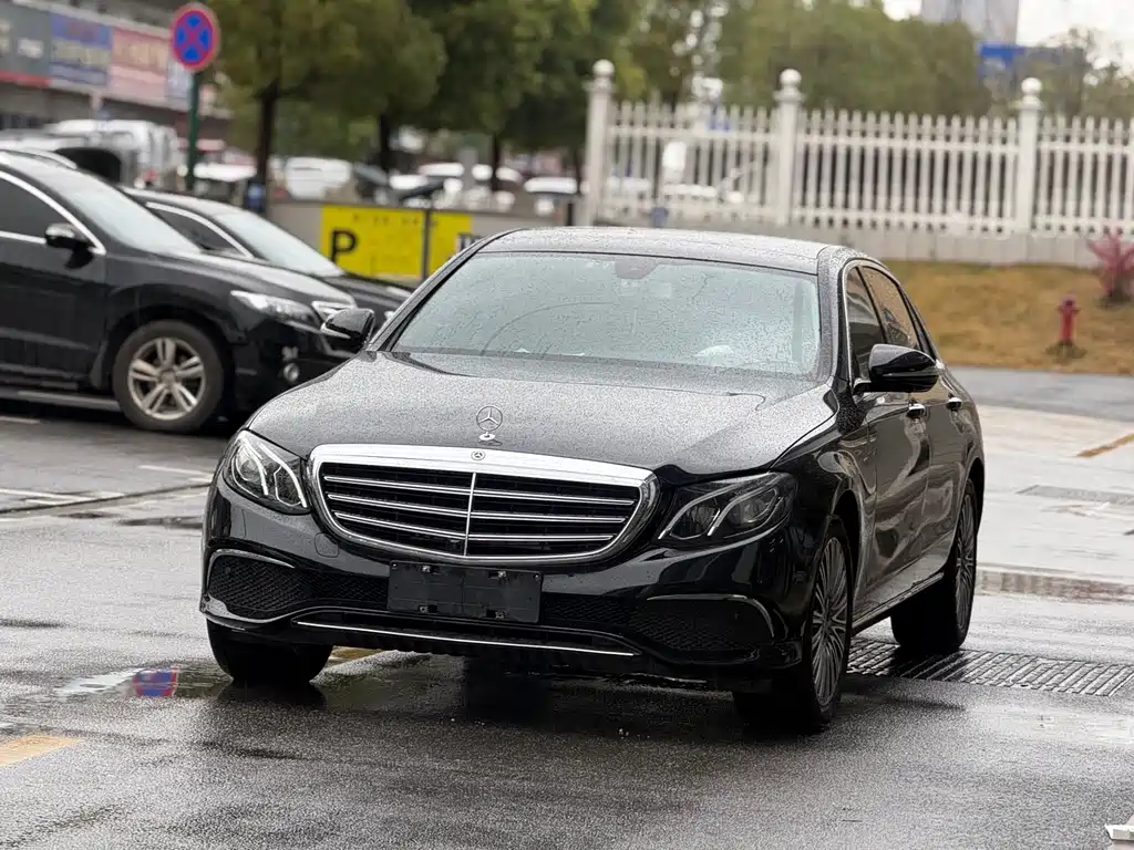 Mercedes-Benz Mercedes-Benz E-Class 2020 E 300 L Luxury Model 2019 - thumbnail 3