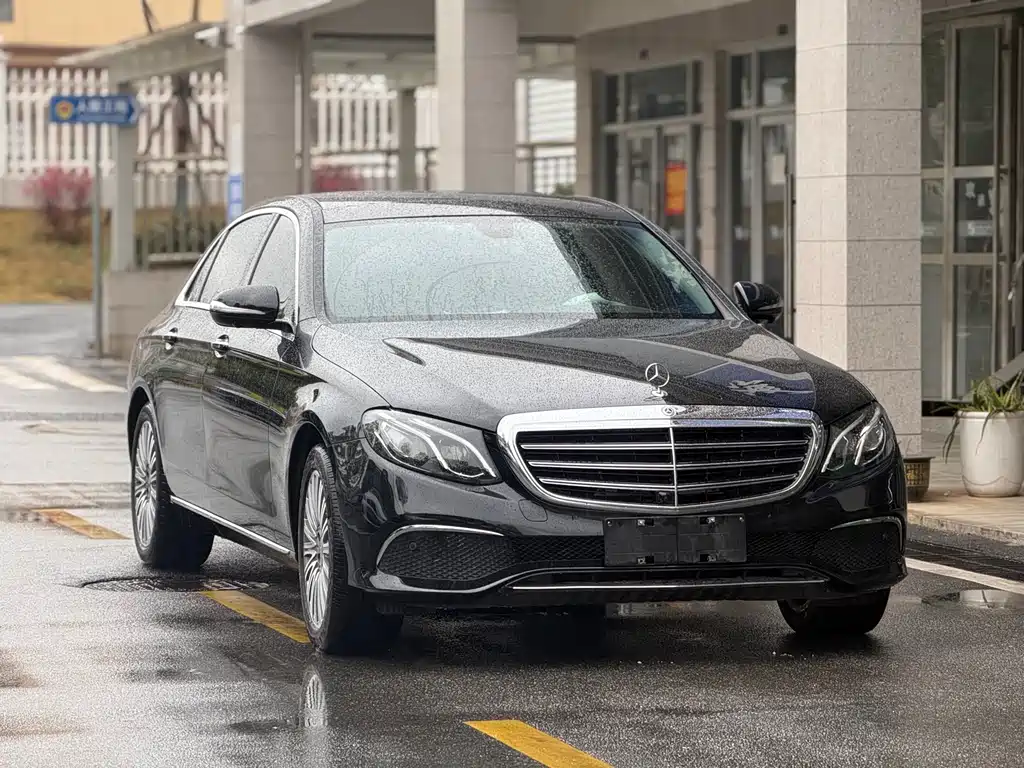 Mercedes-Benz Mercedes-Benz E-Class 2020 E 300 L Luxury Model 2019 - thumbnail 4