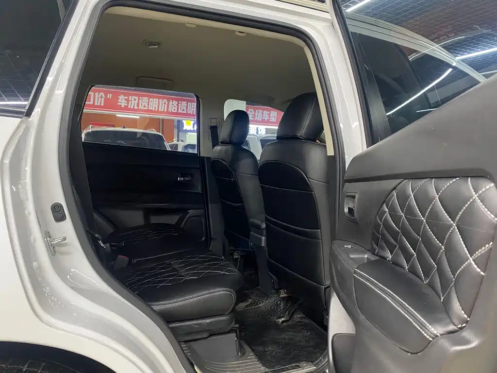 Mitsubishi Outlander 2021 2.0L 2WD Comfort Edition 5-seater 2022 - thumbnail 17