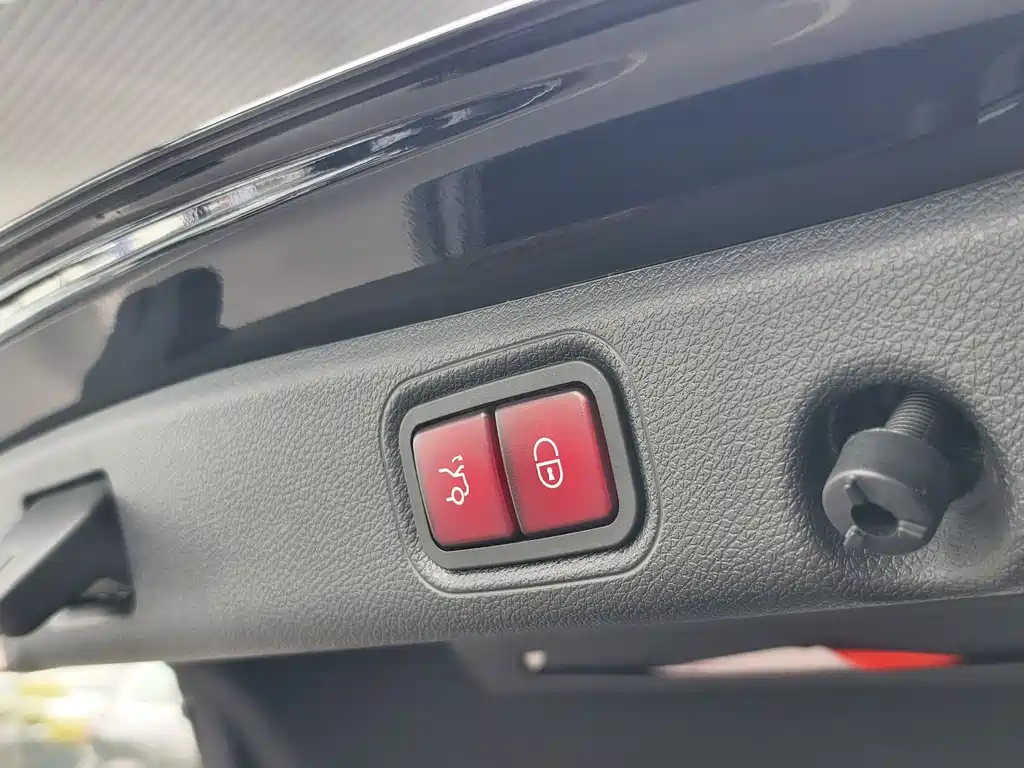 Mercedes-Benz Mercedes-Benz E-Class 2022 Facelift E 300 L Fashion Edition 2022 - thumbnail 7
