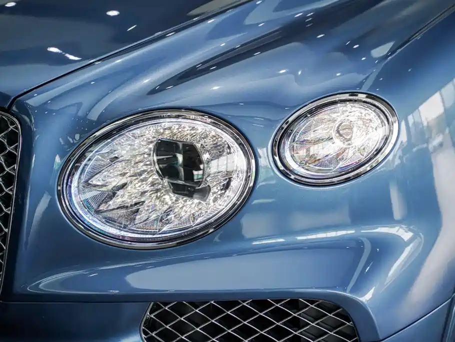 Bentley Bentayga 2022 4.0T V8 2023 - thumbnail 5