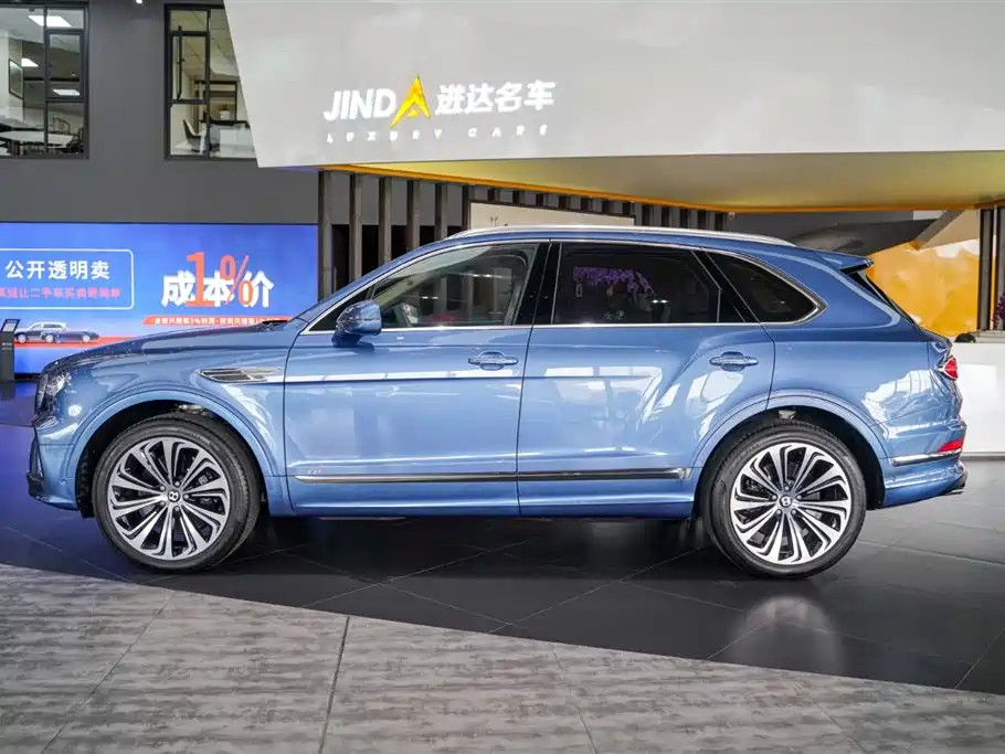 Bentley Bentayga 2022 4.0T V8 2023 - thumbnail 8