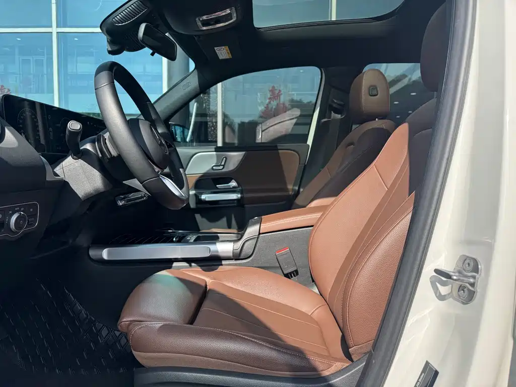 Mercedes-Benz Mercedes-Benz GLB 2024 GLB 200 Dynamic Edition 2024 - thumbnail 11