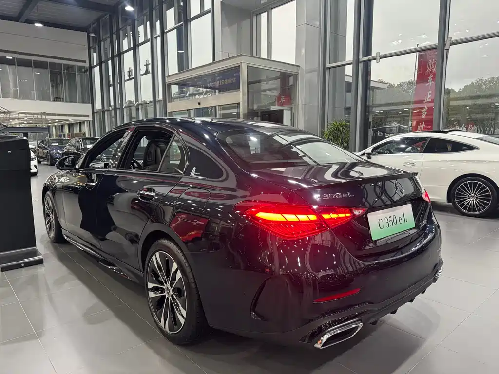 Mercedes-Benz Mercedes-Benz C-Class Plug-in Hybrid 2024 C 350 eL 2026 - thumbnail 4