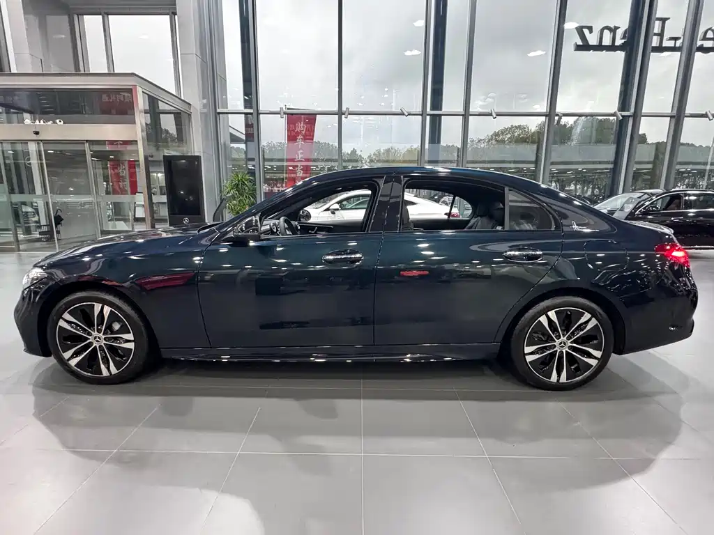 Mercedes-Benz Mercedes-Benz C-Class Plug-in Hybrid 2024 C 350 eL 2026 - thumbnail 7