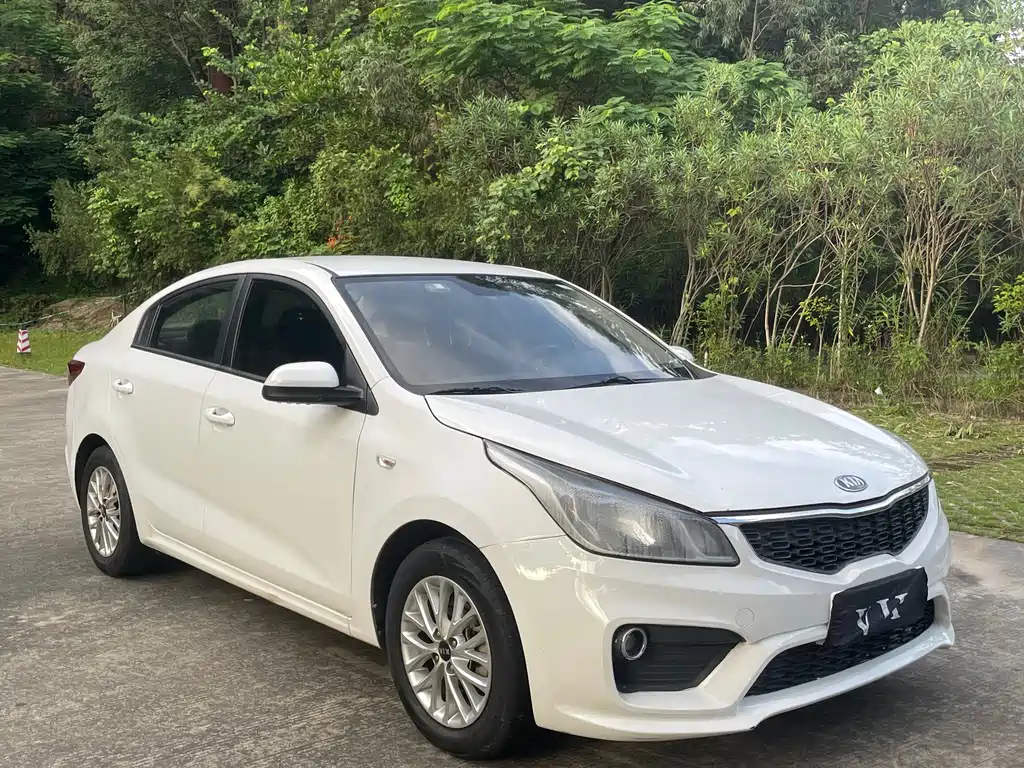 Kia Kia K2 2019 Sedan 1.4L AT 15th Anniversary Special Edition GLS China VI 2020 - thumbnail 2