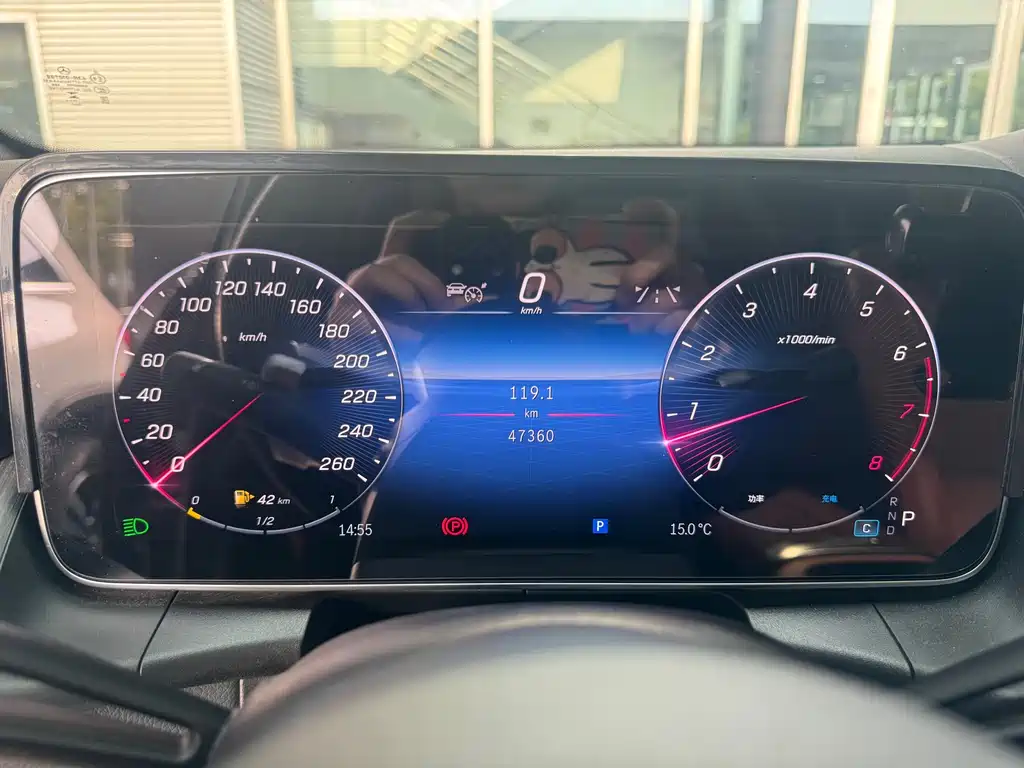Mercedes-Benz Mercedes-Benz GLC 2024 Model Year Facelift GLC 260 L 4MATIC Luxury 5-Seat 2024 - thumbnail 8