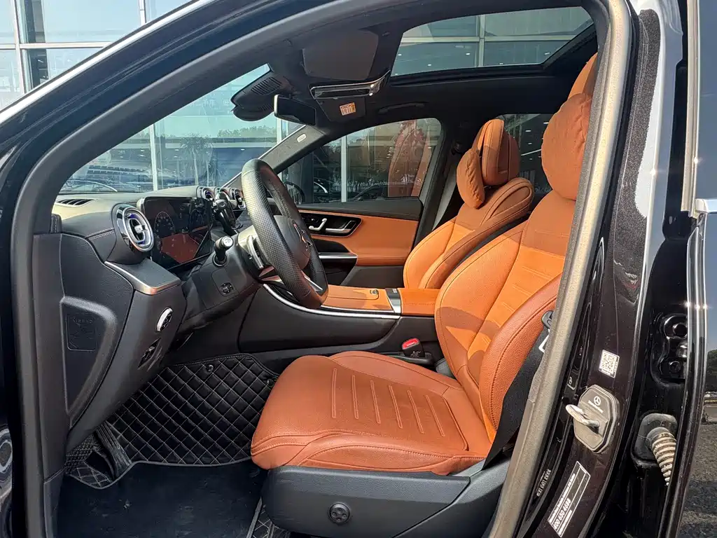Mercedes-Benz Mercedes-Benz GLC 2024 Model Year Facelift GLC 260 L 4MATIC Luxury 5-Seat 2024 - thumbnail 12