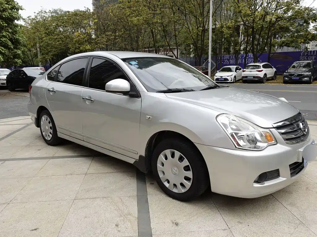 Nissan Nissan Sylphy 2012 Classic 1.6XE Automatic Comfort Edition 2015 - thumbnail 5