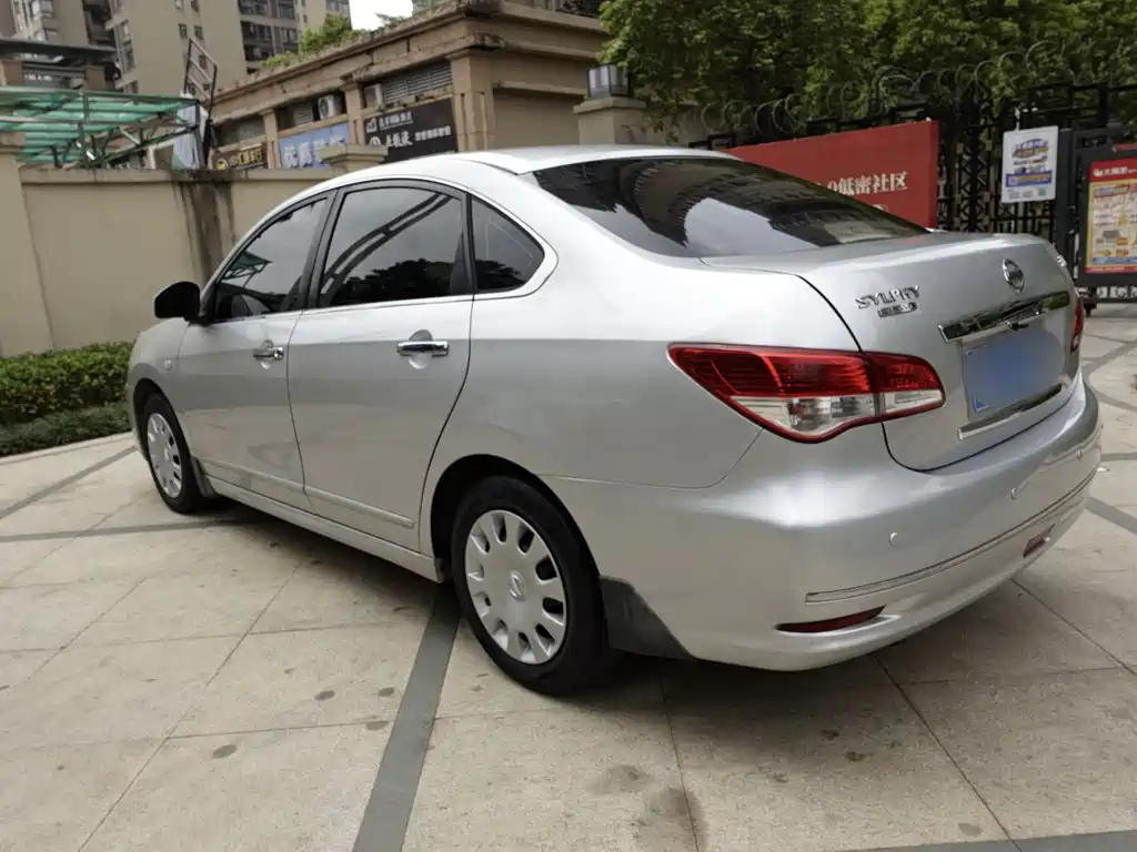 Nissan Nissan Sylphy 2012 Classic 1.6XE Automatic Comfort Edition 2015 - thumbnail 7