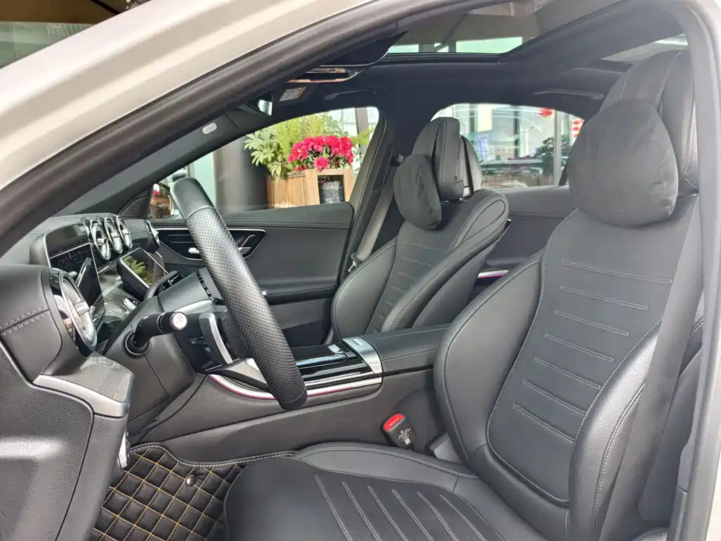 Mercedes-Benz Mercedes-Benz C-Class Plug-in Hybrid 2024 Model Update 2 C 350 eL 2024 - thumbnail 12