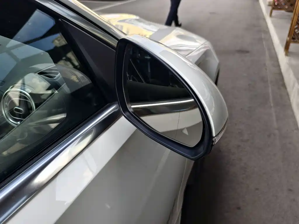 Mercedes-Benz Mercedes-Benz C-Class Plug-in Hybrid 2024 Model Update 2 C 350 eL 2024 - thumbnail 14
