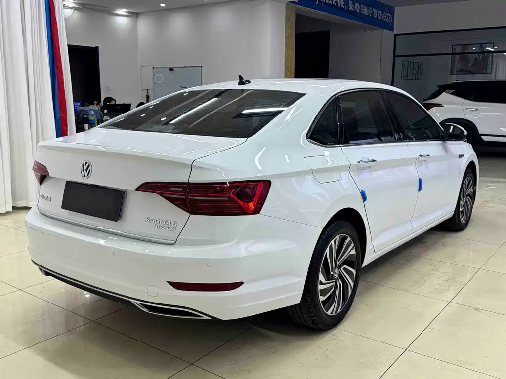Volkswagen Volkswagen Sagitar 2021 280TSI DSG Luxury Intelligent Connection Edition 2021 - thumbnail 6