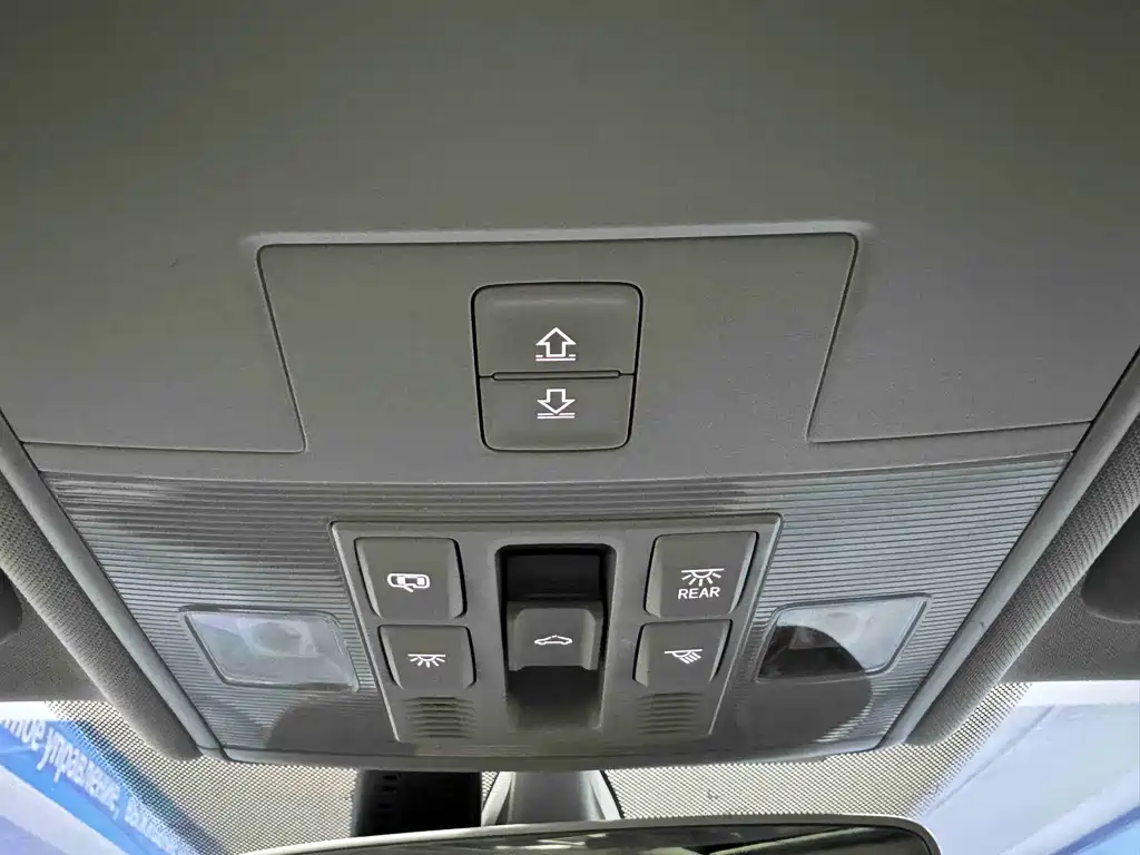 Volkswagen Volkswagen Sagitar 2021 280TSI DSG Luxury Intelligent Connection Edition 2021 - thumbnail 14