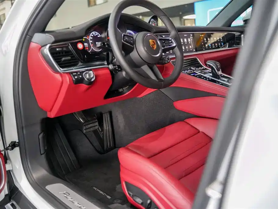 Porsche Panamera 2022 Panamera 4 Executive Long Wheelbase Platinum Edition 2.9T 2022 - thumbnail 2