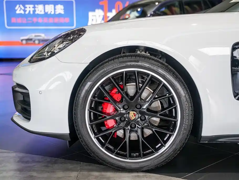 Porsche Panamera 2022 Panamera 4 Executive Long Wheelbase Platinum Edition 2.9T 2022 - thumbnail 5