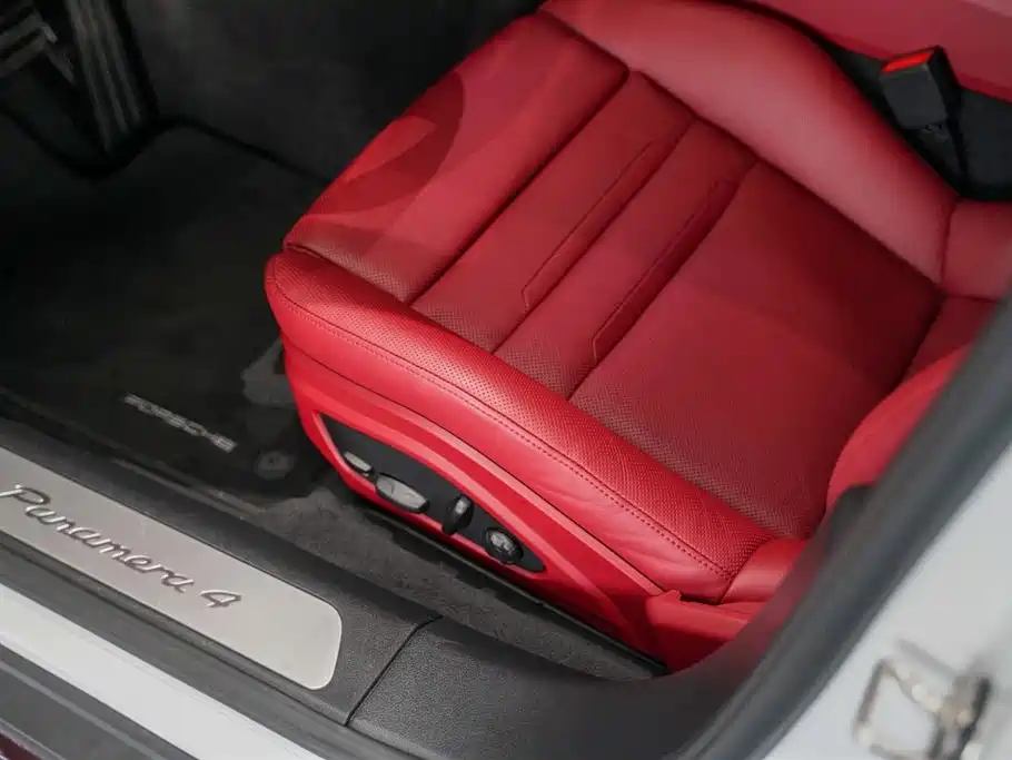 Porsche Panamera 2022 Panamera 4 Executive Long Wheelbase Platinum Edition 2.9T 2022 - thumbnail 8