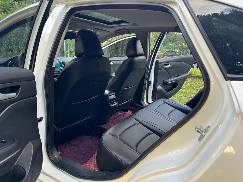 Chevrolet Chevrolet Cruze 2020 Hybrid Redline 320T Dual Clutch Sport Edition 2022 - thumbnail 10