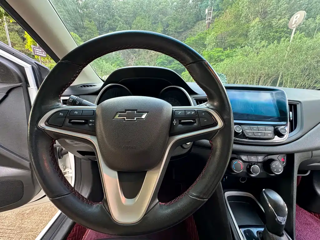 Chevrolet Chevrolet Cruze 2020 Hybrid Redline 320T Dual Clutch Sport Edition 2022 - thumbnail 13