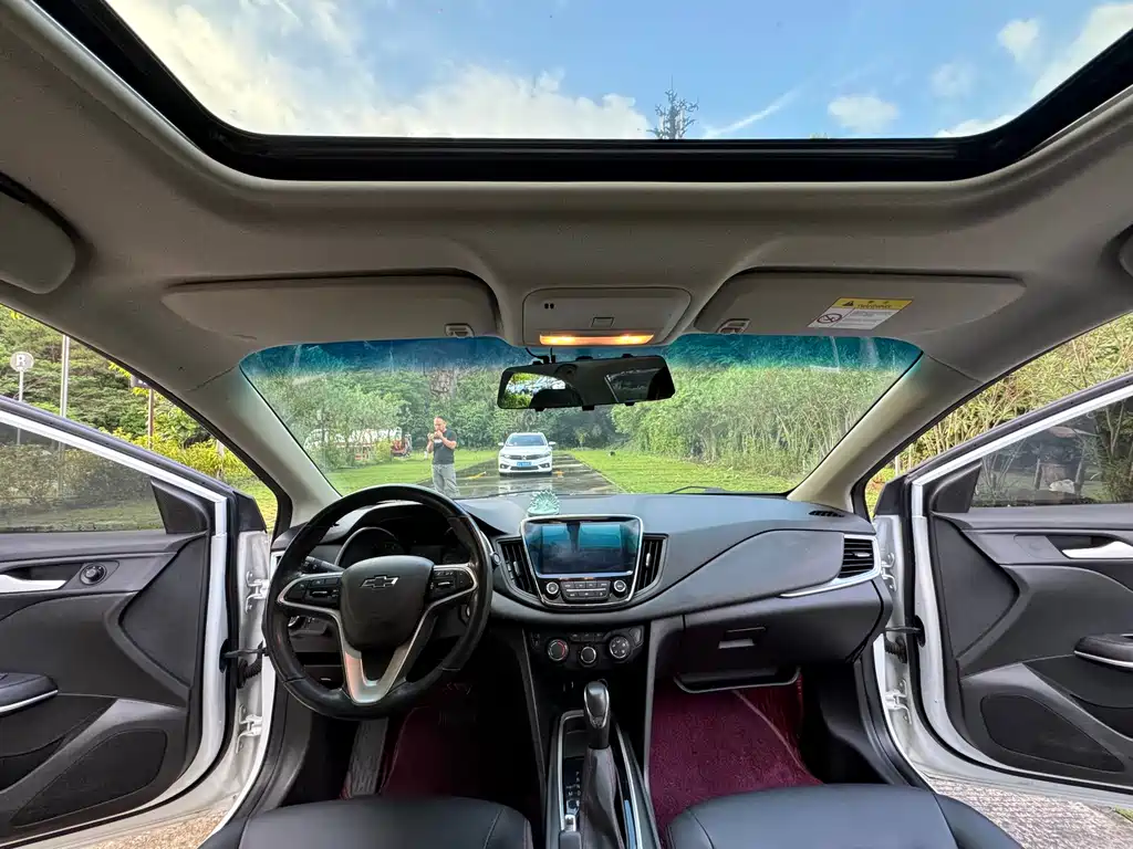 Chevrolet Chevrolet Cruze 2020 Hybrid Redline 320T Dual Clutch Sport Edition 2022 - thumbnail 18