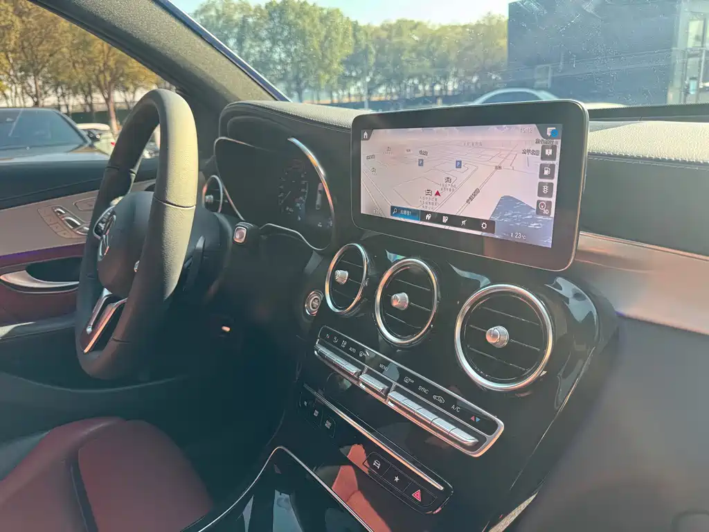 Mercedes-Benz Mercedes-Benz GLC Coupe 2023 GLC 260 4MATIC Coupé SUV 2023 - thumbnail 12