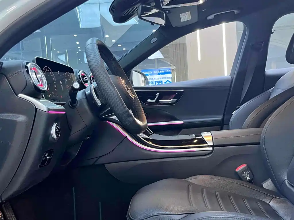 Mercedes-Benz Mercedes-Benz C-Class 2025 C 260 L Sport Edition 2025 - thumbnail 6