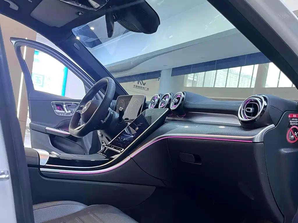 Mercedes-Benz Mercedes-Benz C-Class 2025 C 260 L Sport Edition 2025 - thumbnail 7