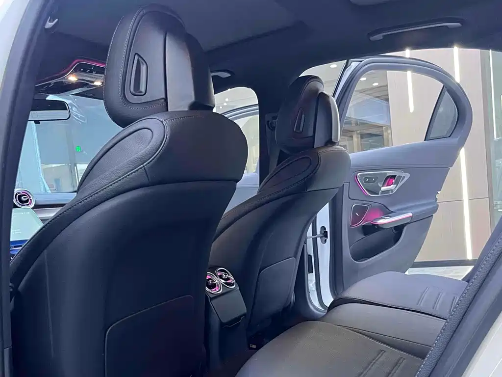 Mercedes-Benz Mercedes-Benz C-Class 2025 C 260 L Sport Edition 2025 - thumbnail 11