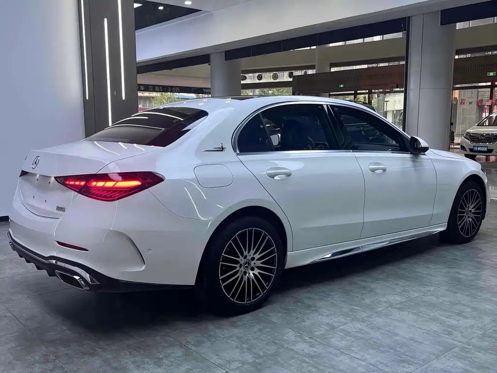 Mercedes-Benz Mercedes-Benz C-Class 2025 C 260 L Sport Edition 2025 - thumbnail 19