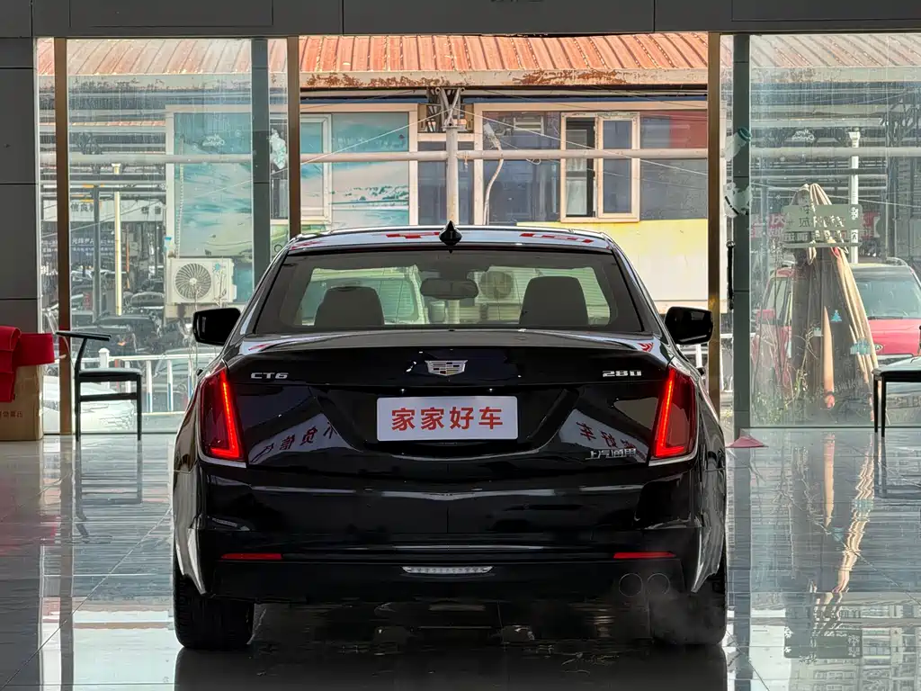 Cadillac Cadillac CT6 2017 28T Luxury 2018 - thumbnail 17