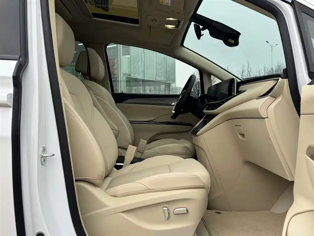 Buick Buick GL8 New Energy 2025 Landshang Premium 7-seater 2025 - thumbnail 15