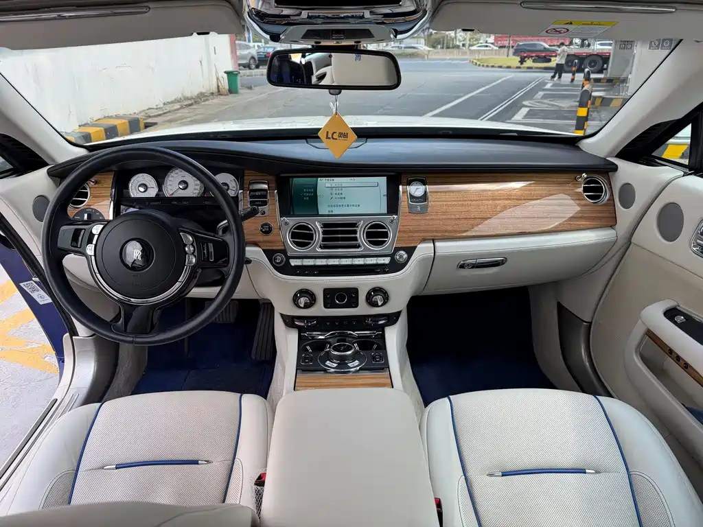 Rolls-Royce Phantom 2018 6.6T Standard 2017 - thumbnail 13