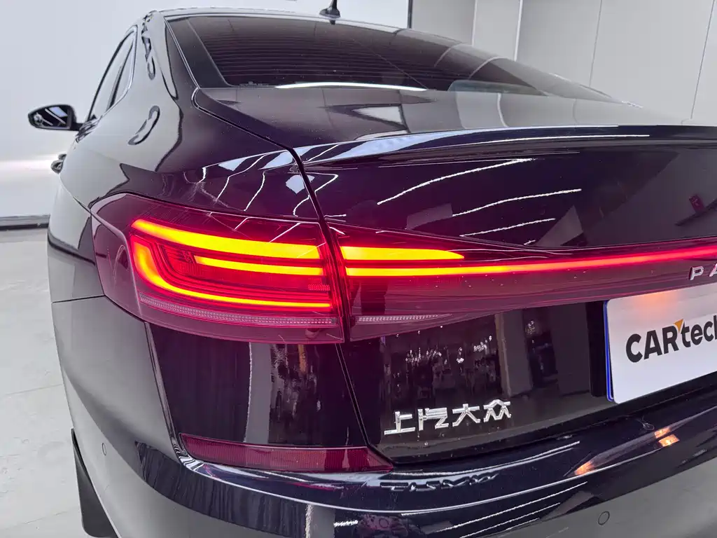 Volkswagen Volkswagen Passat 2022 330TSI Luxury Starry Sky Edition 2022 - thumbnail 12