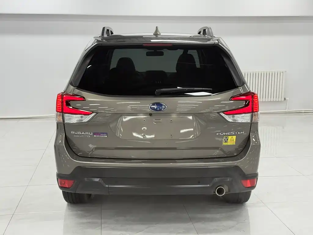 Subaru Subaru Forester 2022 2.0i AWD Premium 2021 - thumbnail 6
