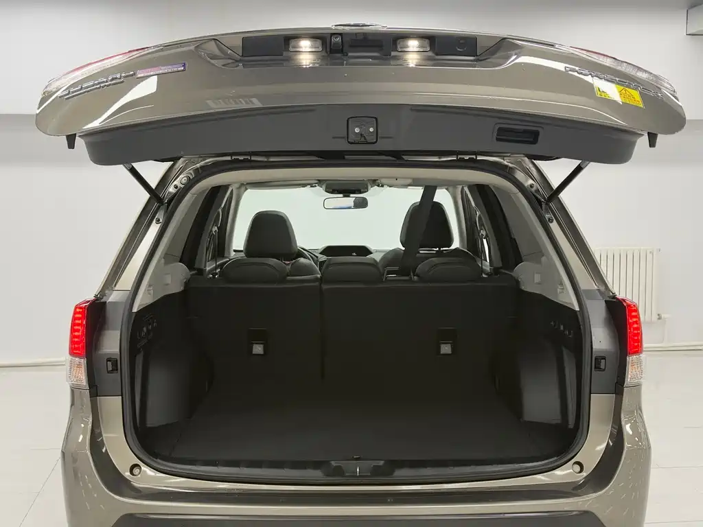Subaru Subaru Forester 2022 2.0i AWD Premium 2021 - thumbnail 7
