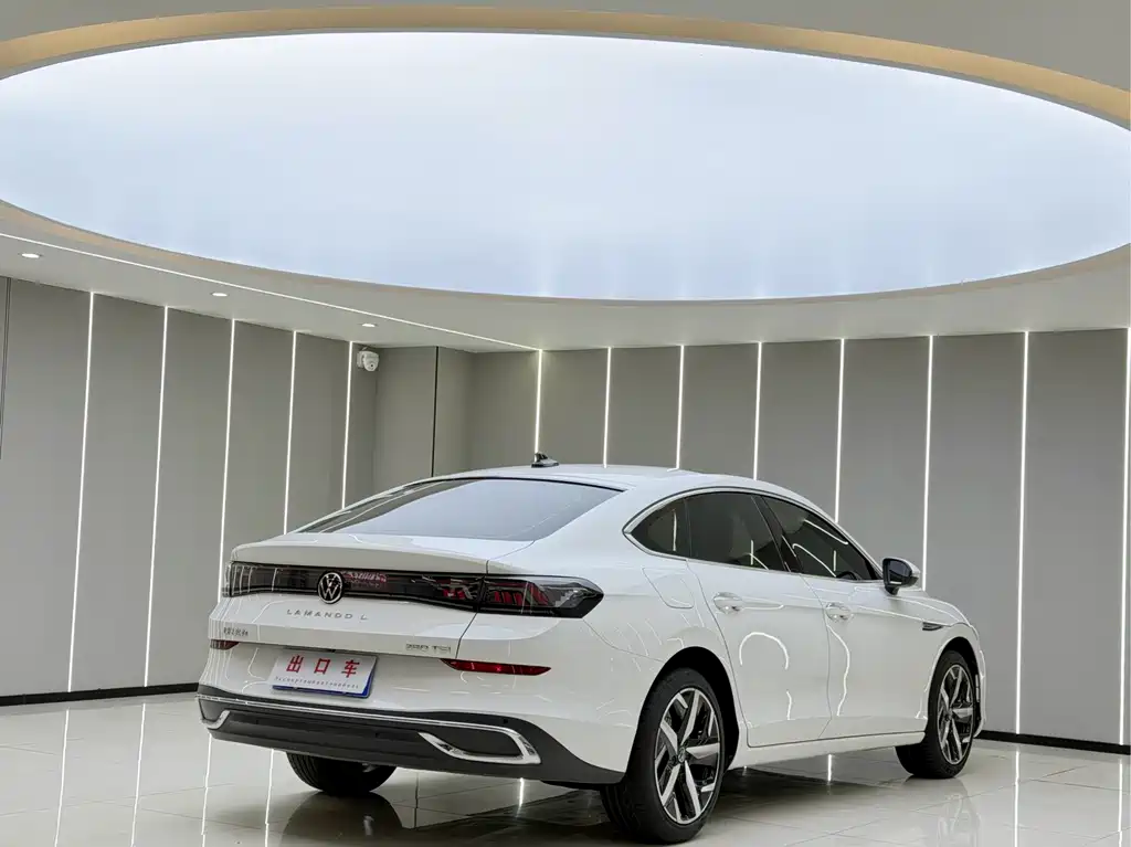 Volkswagen Lamando 2023 Lamando L 280TSI DSG Cool & Spicy Edition 2023 - thumbnail 9