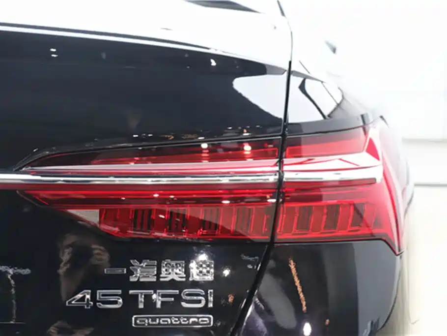 Audi Audi A6L 2025 Model Year Facelift 45 TFSI quattro Premium Dynamic Edition 2025 - thumbnail 8