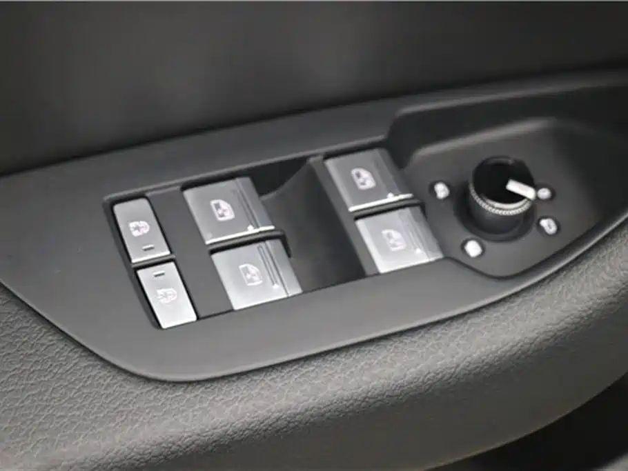 Audi Audi A6L 2025 Model Year Facelift 45 TFSI quattro Premium Dynamic Edition 2025 - thumbnail 29