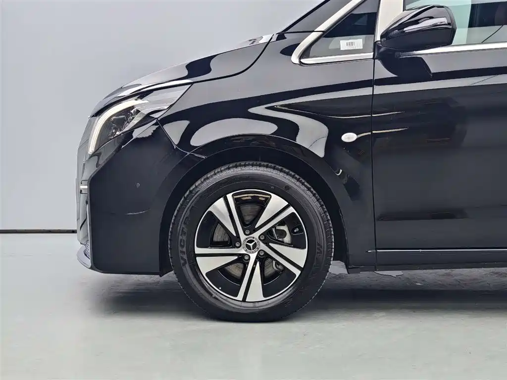 Mercedes-Benz Vito 2024 2.0T Business Edition 7-seater 2026 - thumbnail 5