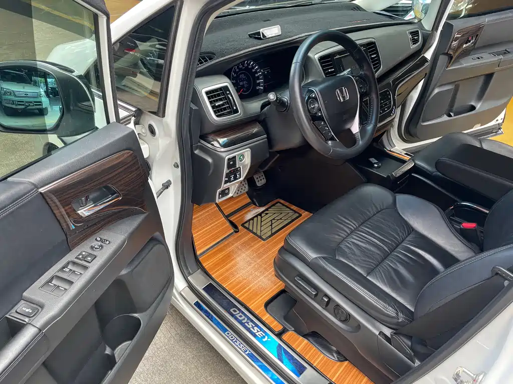 Honda Honda Odyssey 2018 2.4L Smart Enjoyment Edition 2019 - thumbnail 5