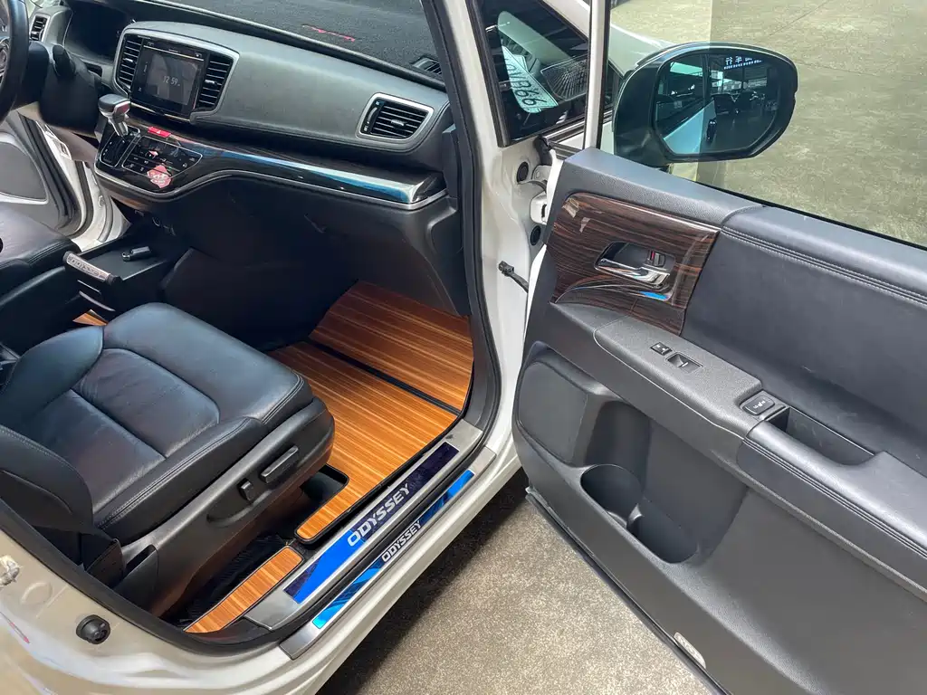 Honda Honda Odyssey 2018 2.4L Smart Enjoyment Edition 2019 - thumbnail 9