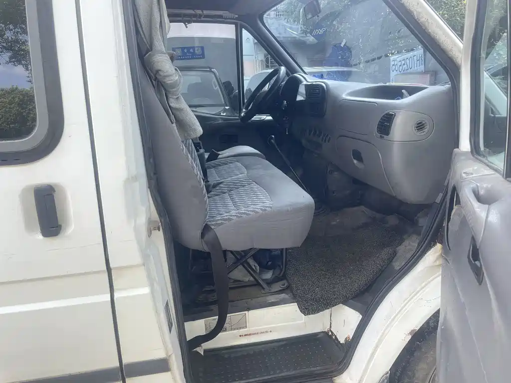 Ford Ford Transit Classic 2009 2.8T Diesel Multi-Purpose Short Wheelbase Low Roof JX493ZLQ3A 2009 - thumbnail 7