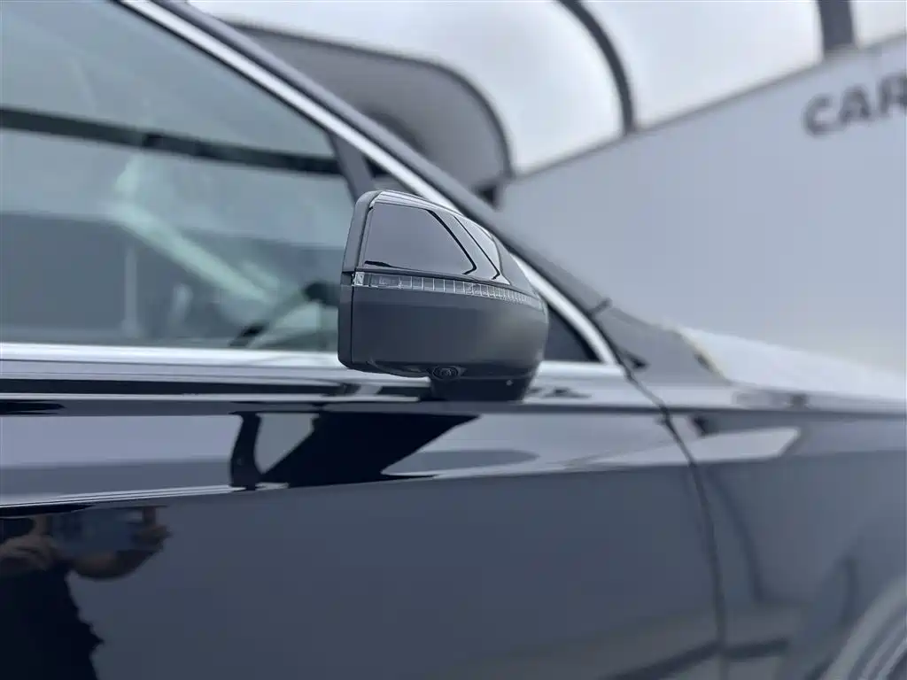 Audi Audi Q7 2025 55 TFSI quattro S line Sport 2026 - thumbnail 3