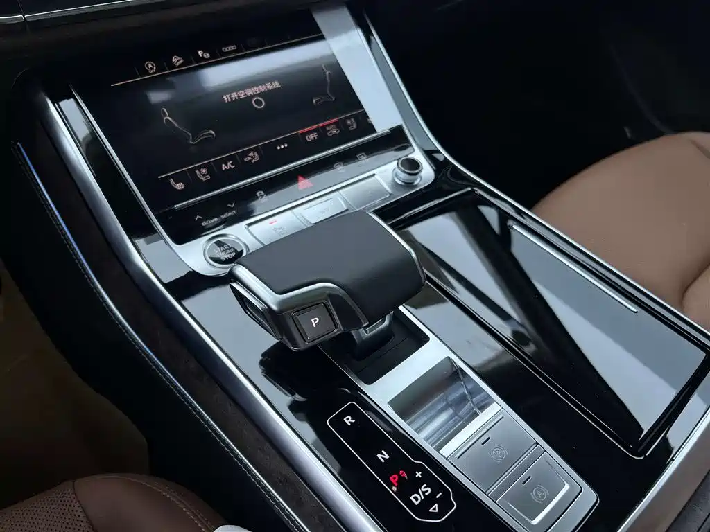 Audi Audi Q7 2025 55 TFSI quattro S line Sport 2026 - thumbnail 15
