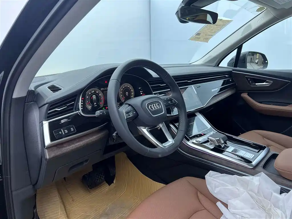 Audi Audi Q7 2025 55 TFSI quattro S line Sport 2026 - thumbnail 16