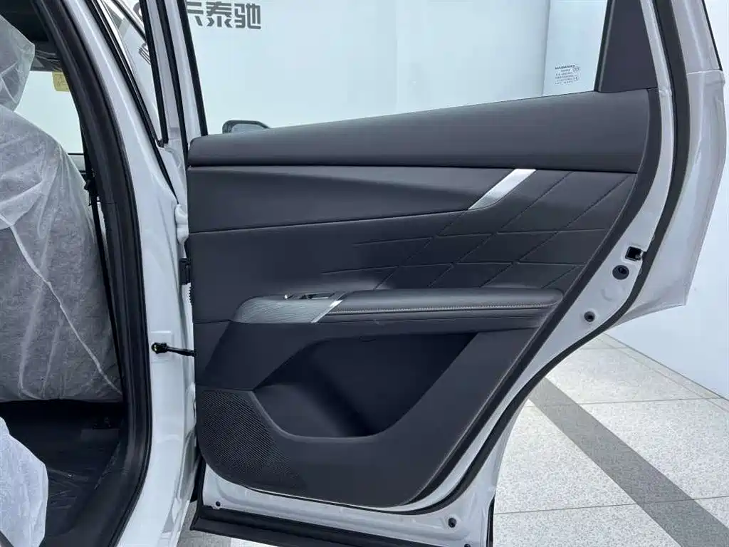 Changan Changan CS75 PLUS 2025 Model Year Fourth Generation 1.5T New Blue Whale Smart Joy Edition 2026 - thumbnail 25